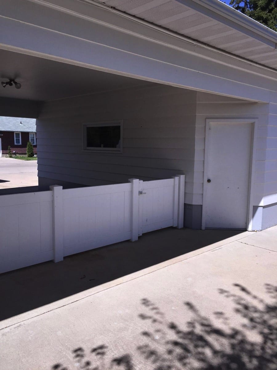 Personnel door into garage from back patio.